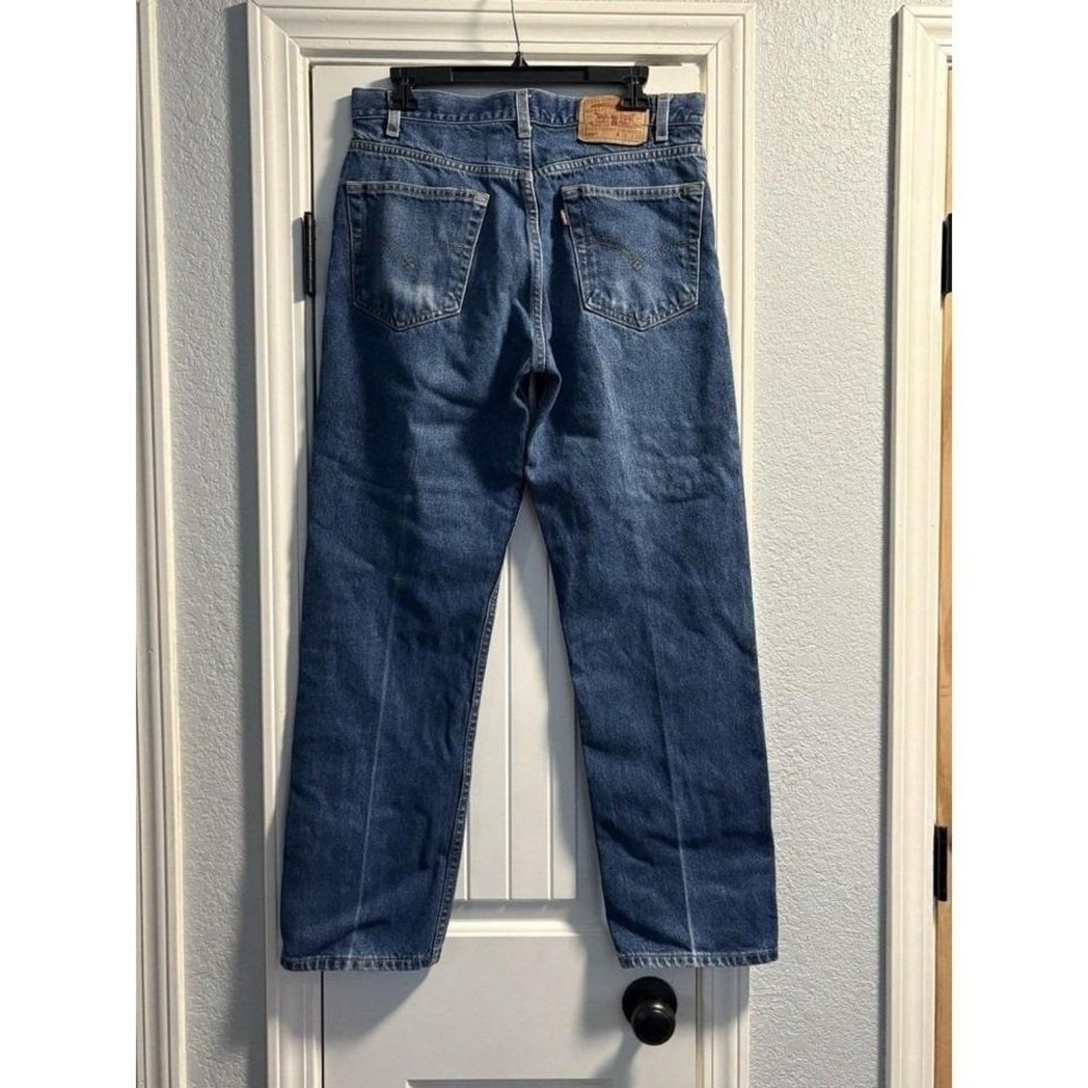 Levi's 505 Men's Regular Fit Jeans Medium Wash Straight Leg Distressed 33x30 - Picture 2 of 7